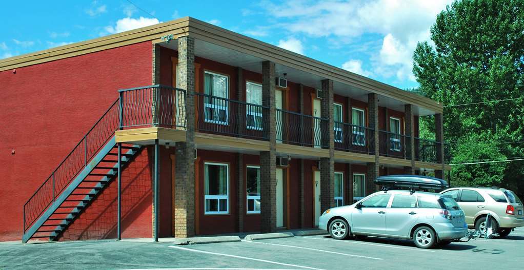 Canadas Best Value Inn And Suites Fernie Exterior foto