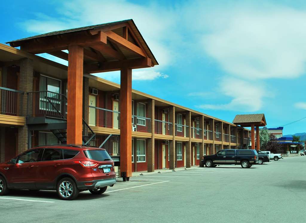 Canadas Best Value Inn And Suites Fernie Exterior foto